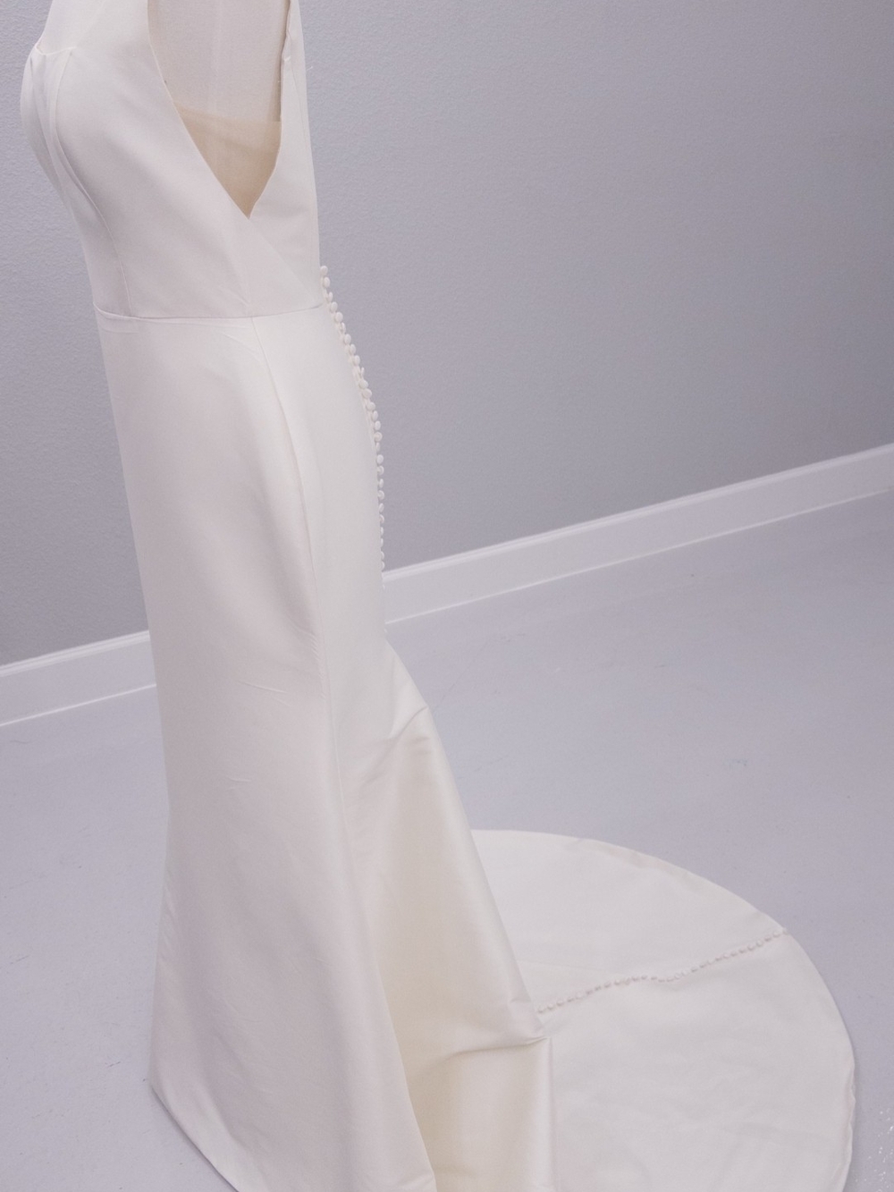 Justin Alexander Charlie Wedding Dress Size 14 With Detachable Train - Picture 2 of 12